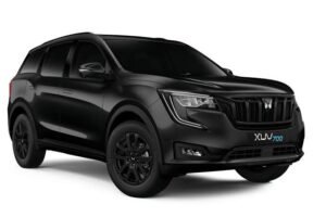 XUV700